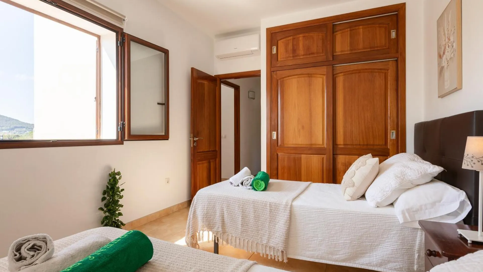 Villa Can Toni - Aguas Blancas Beach Санта-Эулалия-дель-Рио